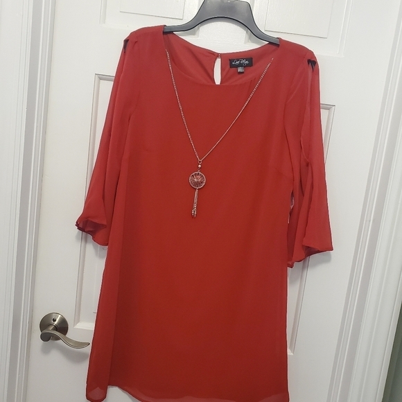 NWT Love Reign Shift Dress Size Large, lightweight cold shoulder - Picture 10 of 13